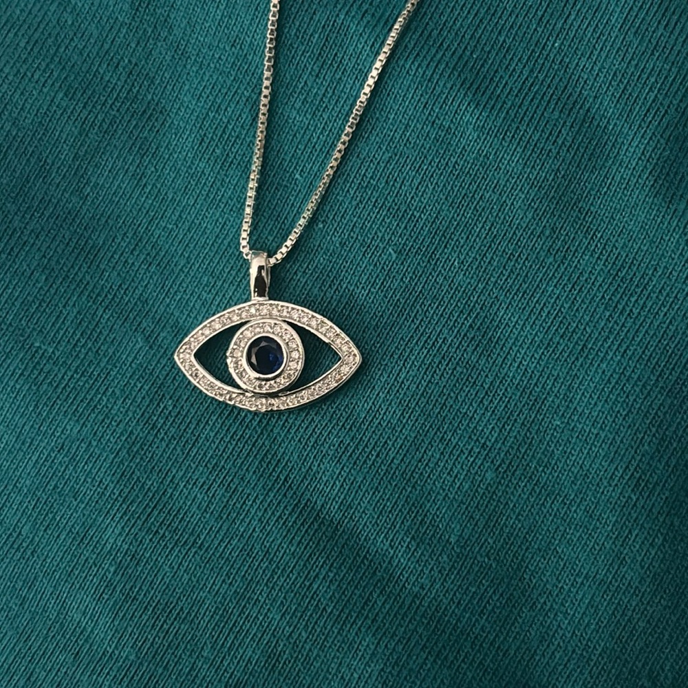 Silver or rose gold evil eye necklace for women